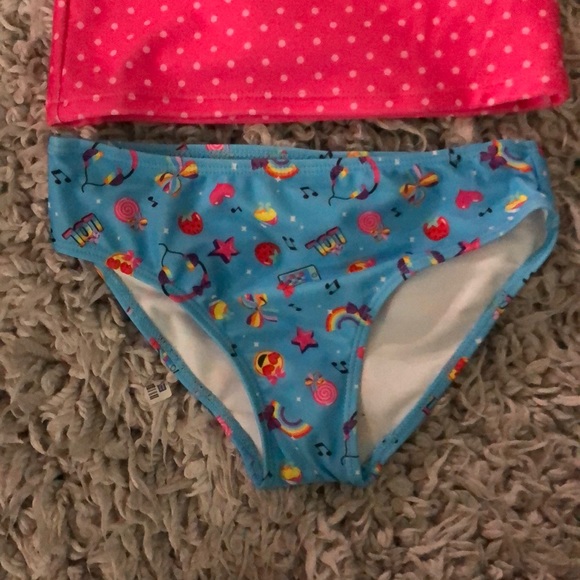 NWT JoJo Siwa 2 piece swimsuit girls size 6X - Picture 3 of 7